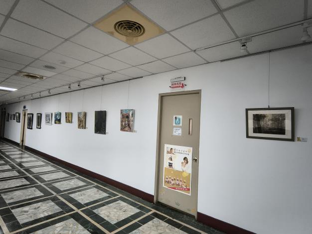 二樓東側藝文走廊