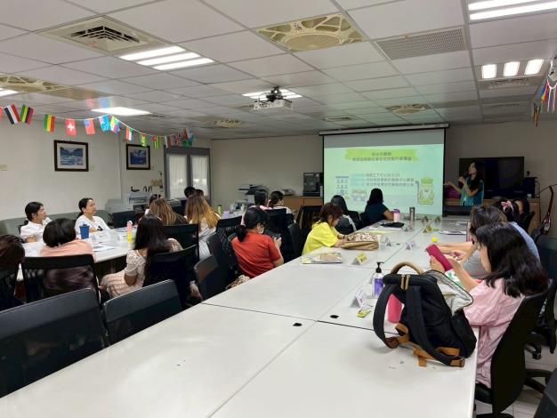 7.宣導每週三「租屋諮詢暨推廣社宅包租代管」櫃臺服務